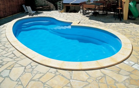 Avoir une piscine chez soi est certainement agréable et permet à toute la famille d’en profiter. Différents types de piscines sont à présent possibles. Il reste à bien choisir le modèle qui convient le mieux à ses besoins et attentes.