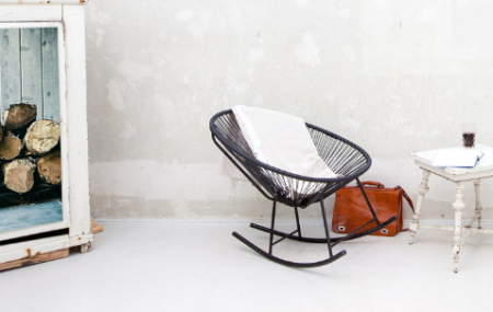 Le rocking-chair est redevenu très tendance actuellement. On en trouve différents modèles sur le marché et on peut en installer partout, à l’intérieur ou à l’extérieur de la maison. En effet, il existe un rocking-chair pour être installé dans la salle de séjour ou dans la chambre à coucher. Il y a aussi des modèles […]