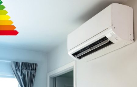 La plupart des foyers disposent actuellement d’une climatisation. Malheureusement, les appareils utilisés ne sont pas performants ou sont trop énergivores. L’efficacité énergétique est, en effet, un facteur qu’il faut prendre en compte. Grâce à elle, vous économiserez beaucoup d’argent sur vos factures.